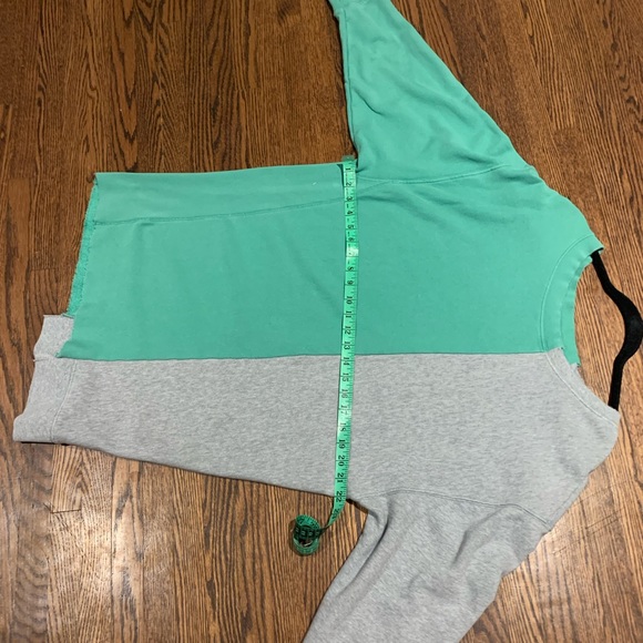 **HOST PICK** FREE PEOPLE TUNIC SWEATSHIRT - Picture 9 of 10